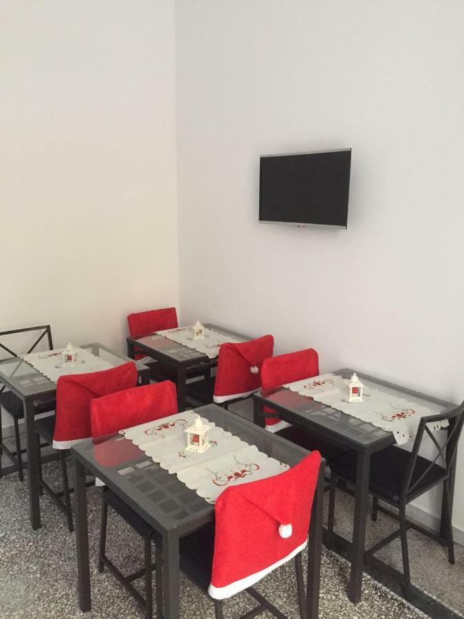 Mb95 - Mezzocannone Luxurious 3*